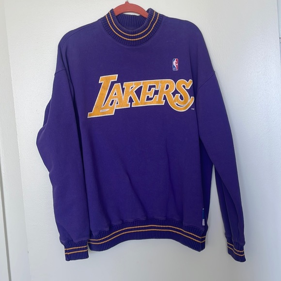 Vintage Lakers mock neck sweatshirt